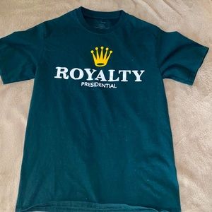 Fashion Nova Men size small T-Shirt.